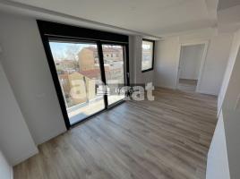 Flat, 76.00 m², near bus and train, new