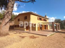 Houses (masia), 178.00 m², almost new