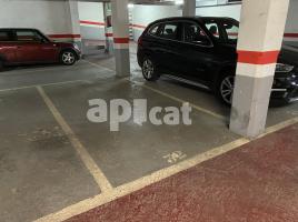 Plaça d'aparcament, 12 m², Passatge Xile, 52