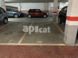Plaça d'aparcament, 12 m², Passatge Xile, 52