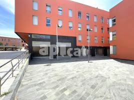 Business premises, 168.00 m², almost new, Calle de Pi i Margall