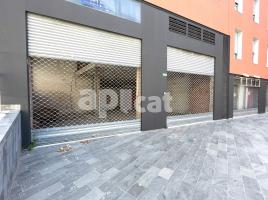 Business premises, 168.00 m², almost new, Calle de Pi i Margall
