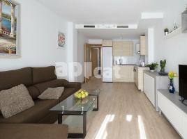 Flat, 67 m², almost new