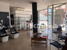 Business premises, 91.00 m², near bus and train