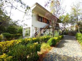 Houses (country house), 81.00 m², Calle del Berguedà