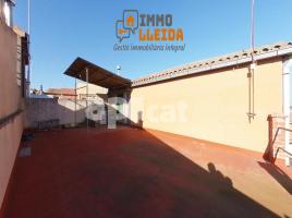 Houses (terraced house), 264.00 m², Calle Estudis