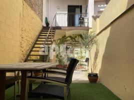 Houses (terraced house), 180.00 m², almost new, Calle Gran