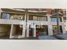 Office, 78.00 m², near bus and train