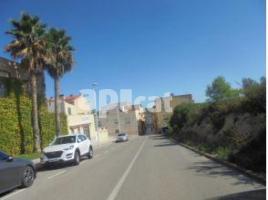 Property Vertical, 750.00 m², almost new, Calle Escoles Noves