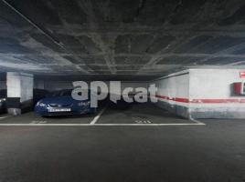 For rent parking, 10.00 m², Paseo de la Zona Franca, 138