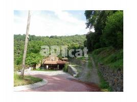 Houses (country house), 700 m², almost new