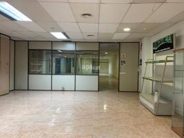 Local comercial, 225.00 m²