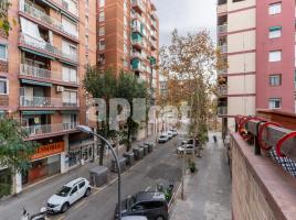 Pis, 113.00 m², prop bus i metro, Calle del Maresme