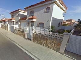 Casa (unifamiliar adosada), 124.00 m², Calle Islas Canarias