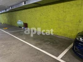 Parking, 11.00 m², almost new, Ronda de Santa Maria