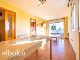 Houses (terraced house), 199 m², almost new, Zona