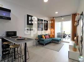 Apartamento, 57 m², Zona