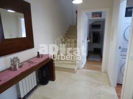 Houses (terraced house), 159 m², almost new, Zona