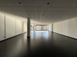 For rent business premises, 340.00 m²