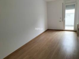 Flat, 107.00 m², new