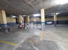 Plaza de aparcamiento, 12.00 m², seminuevo, Calle Industrials, 17