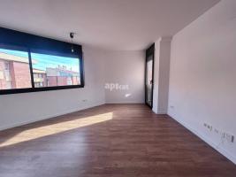 Duplex, 92.00 m², almost new