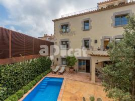 Houses (country house), 523 m², Zona