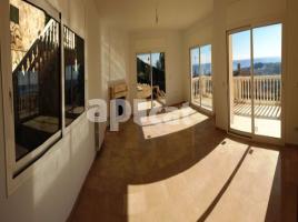 Houses (terraced house), 463 m², almost new, Zona