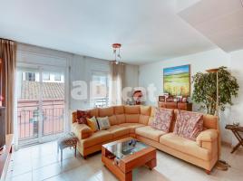 Flat, 165.00 m², almost new