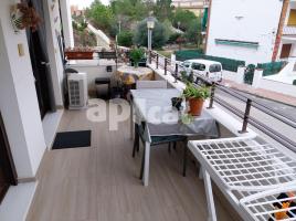 Flat, 80.00 m², near bus and train, almost new, COSTA