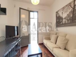 For rent flat, 100.00 m², close to bus and metro, El Fort Pienc