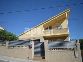 Casa (unifamiliar aïllada), 286.00 m², prop de bus i tren, seminou, Costa Cunit - Els Jardins - Els  Rosers