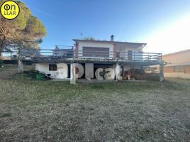 Casa (unifamiliar aislada), 247.00 m², cerca de bus y tren, L'Ametlla del Vallès