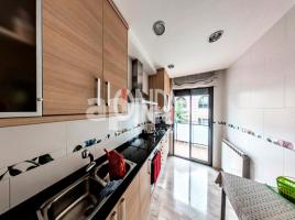 For rent apartament, 81.00 m², near bus and train