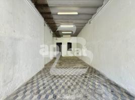 For rent business premises, 301.00 m², Calle del Guadiana