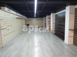 Alquiler local comercial, 241.00 m², Avenida de Francesc Macià, 34
