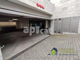 For rent parking, 12.00 m², almost new