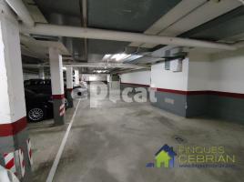 For rent parking, 12.00 m², almost new