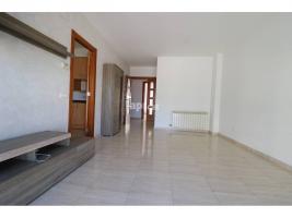 Flat, 85.00 m², almost new
