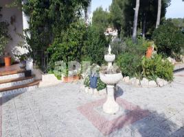 Houses (detached house), 260.00 m², near bus and train, Costa Cunit - Els Jardins - Els  Rosers