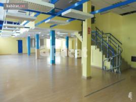 Local comercial, 646.00 m²
