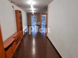 Houses (detached house), 294.00 m², near bus and train, almost new