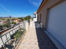 Houses (detached house), 240.00 m², near bus and train, almost new, Piera