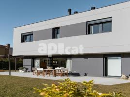 Obra nueva - Casa en, 190.00 m², cerca de bus y tren, nuevo, Sant Feliu de Pallerols