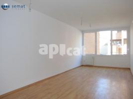 New home - Flat in, 81.00 m², near bus and train