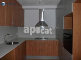 New home - Flat in, 81.00 m², near bus and train