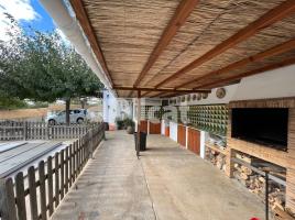 Houses (country house), 128.00 m², near bus and train, almost new