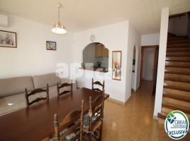 Houses (detached house), 128.00 m², near bus and train, Montgrí