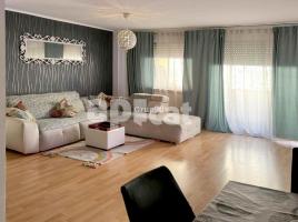 Flat, 139.00 m², near bus and train, Cappont