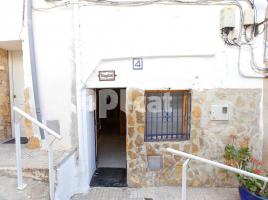 Houses (detached house), 96.00 m², near bus and train, Centro